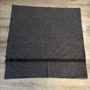 Lululemon Vinyasa Grey Scarf